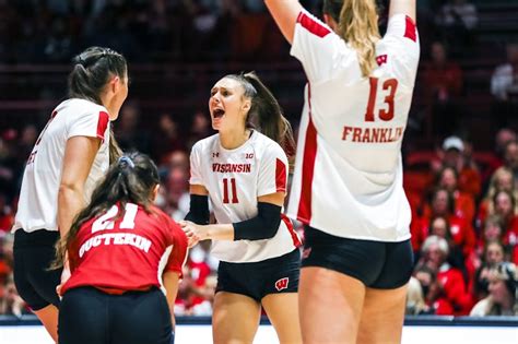 Wisconsin volleyball scores five